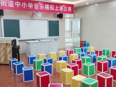 <a href='http://news.tmi07.cn/chanpin/58-1.html' target='1' style='font-size:18px; font-weight:bold; color:#000000;'>音樂功能室</a>