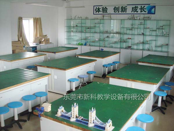 <a href='http://news.tmi07.cn/chanpinyiji/37-1.html' target='1' style='font-size:18px; font-weight:bold; color:#ff0000;'>通用技術(shù)實(shí)驗(yàn)室設(shè)備</a>